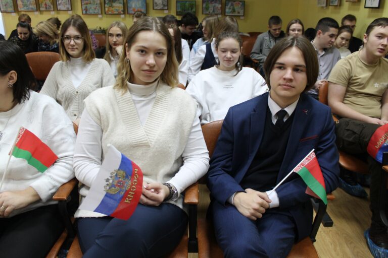 zd_om_3VEfXZfXu1KkfdSOO_Z1lAoyxJcByFWpipEJFXRGrp3if7ZWAkd-bdzwBXdfSj7XaNcKLeR5b9bLa0a_mn