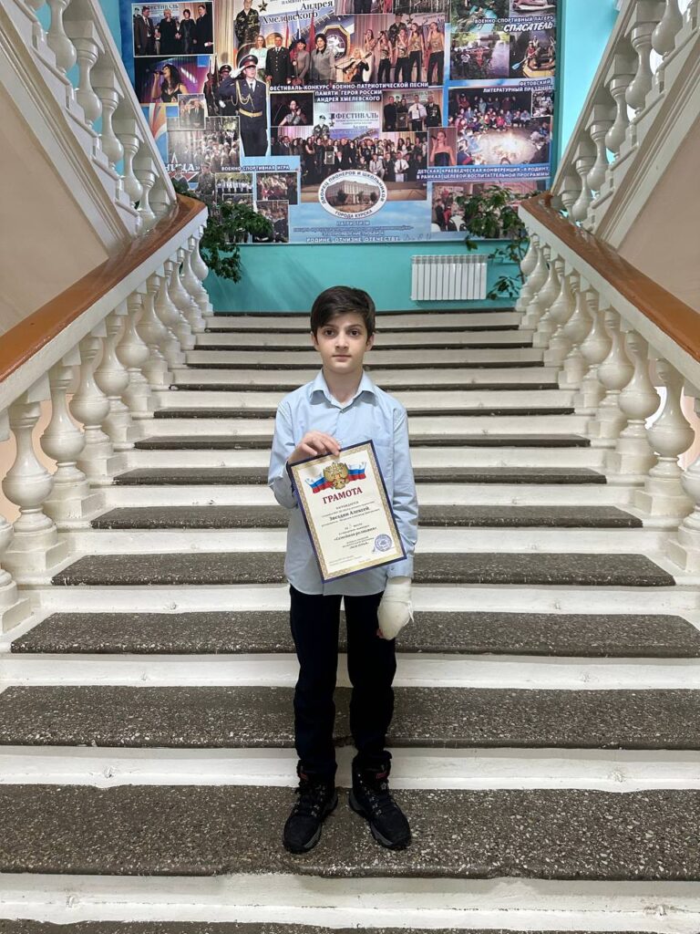 -5233465135794428197_121