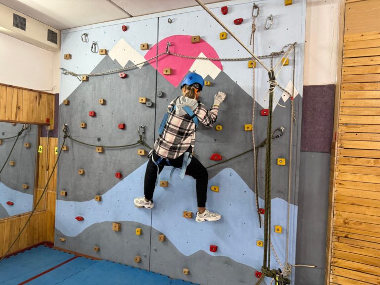 U5ETxnEp1M6yNTrPLM3NS_YdUo8R8g6CrCvpu2Ta0MHbEiBUOfbeDdUpHHe4cGQ4RkPDJ4dRJUaPvrV7KivMXvVF