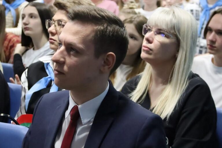 it5K_psWyrZiiU17jk2ZETpNFVddHhV5OcyJsUyMwsKmTbUBWRaDL_0h88A6aSzP60gFkjhXrP_NF6uO8doat3Xx