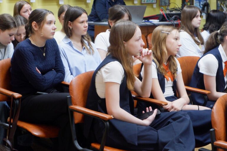 jS08AGvlkwuJhlPyN-SIQWhBIJnY_yMGpsEG78BwNFNU6wjj1oCEkwBmQEskaBDenHjQ380afZ8Wv09e-_KGfQiB