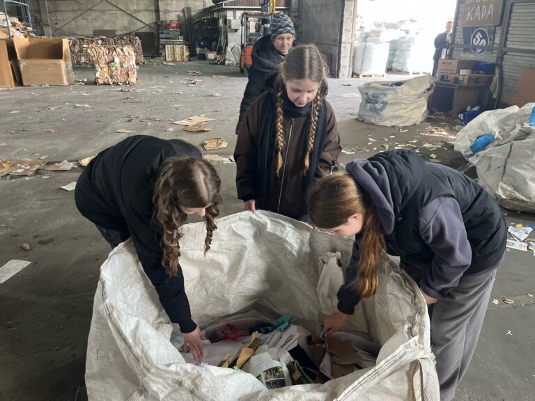 _KLrzwSGxWLHioyuoGPzetLP-VHQLpVyG8wuH0o-wom-kthY-kTkTTA2DKO8Sa3ozrr5L_L4LlwCVc2vjsBQfWQq